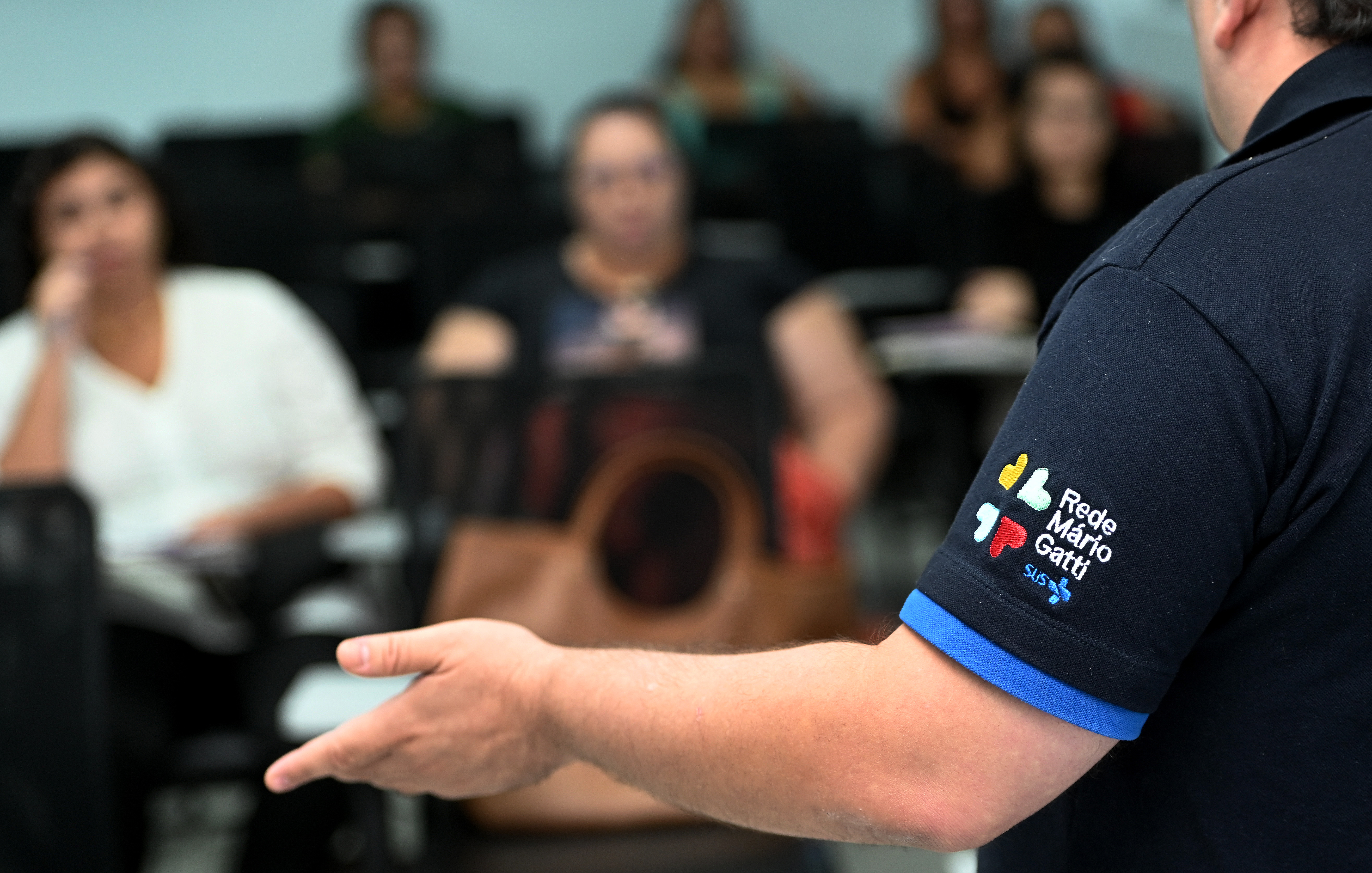 Profissionais recebem treinamento constante