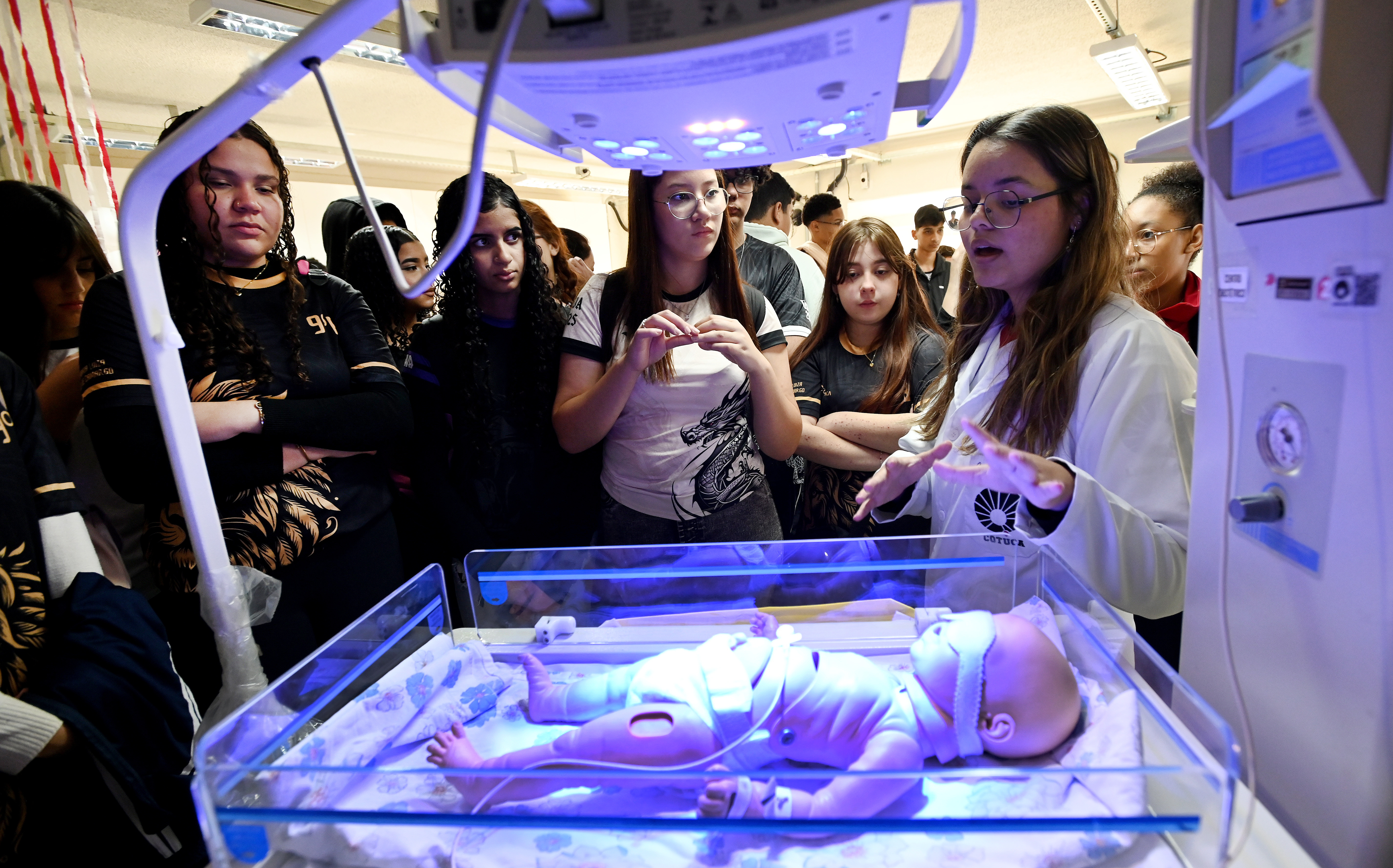  Visita despertou interesse de alunos do fundamental por cursos técnicos do colégio