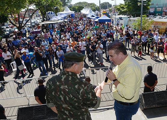 Jonas fala em evento que reuniu cerca de 50 mil pessoas