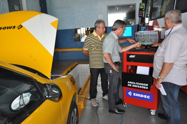 Presidente da Emdec acompanha realização de teste