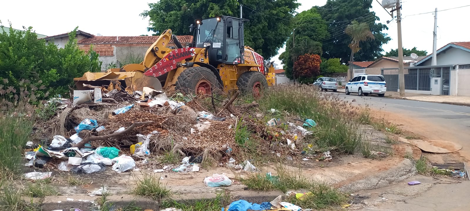 Ações são fundamentais para manter a cidade limpa e reforçar as ações contra a dengue