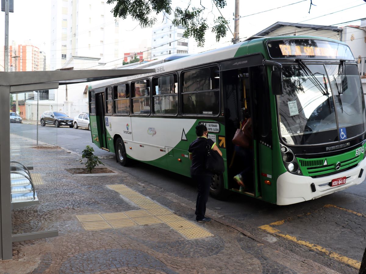 Linha 364 transporta cerca de 2,6 mil passageiros em dias úteis