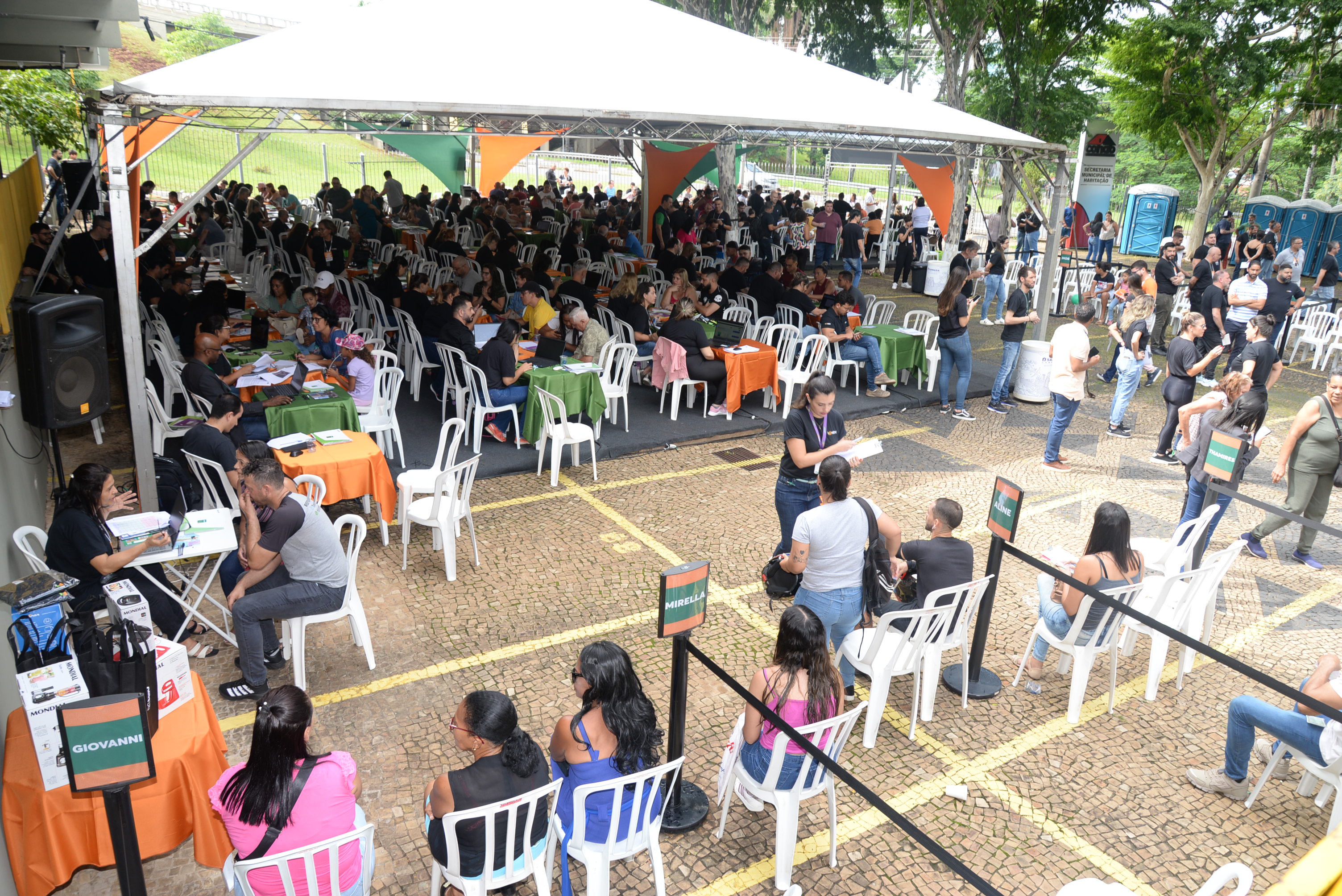  Durante o Feirão, os interessados conheceram a oferta de subsídios do Casa Paulista, do Governo do Estado; do Minha 