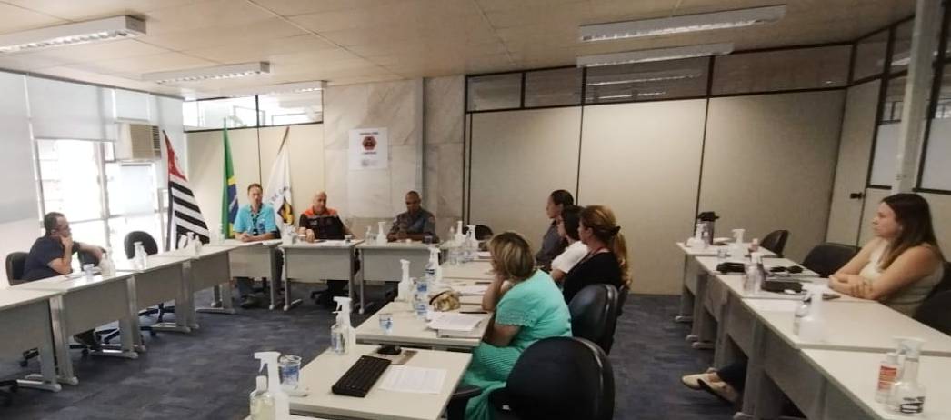 Reunião para finalizar avaliação foi nesta segunda-feira, na Sala de Resiliência do Paço Municipal