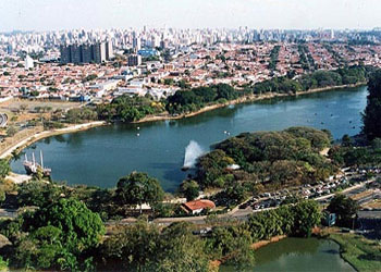 Vista aérea da Lagoa do Taquaral