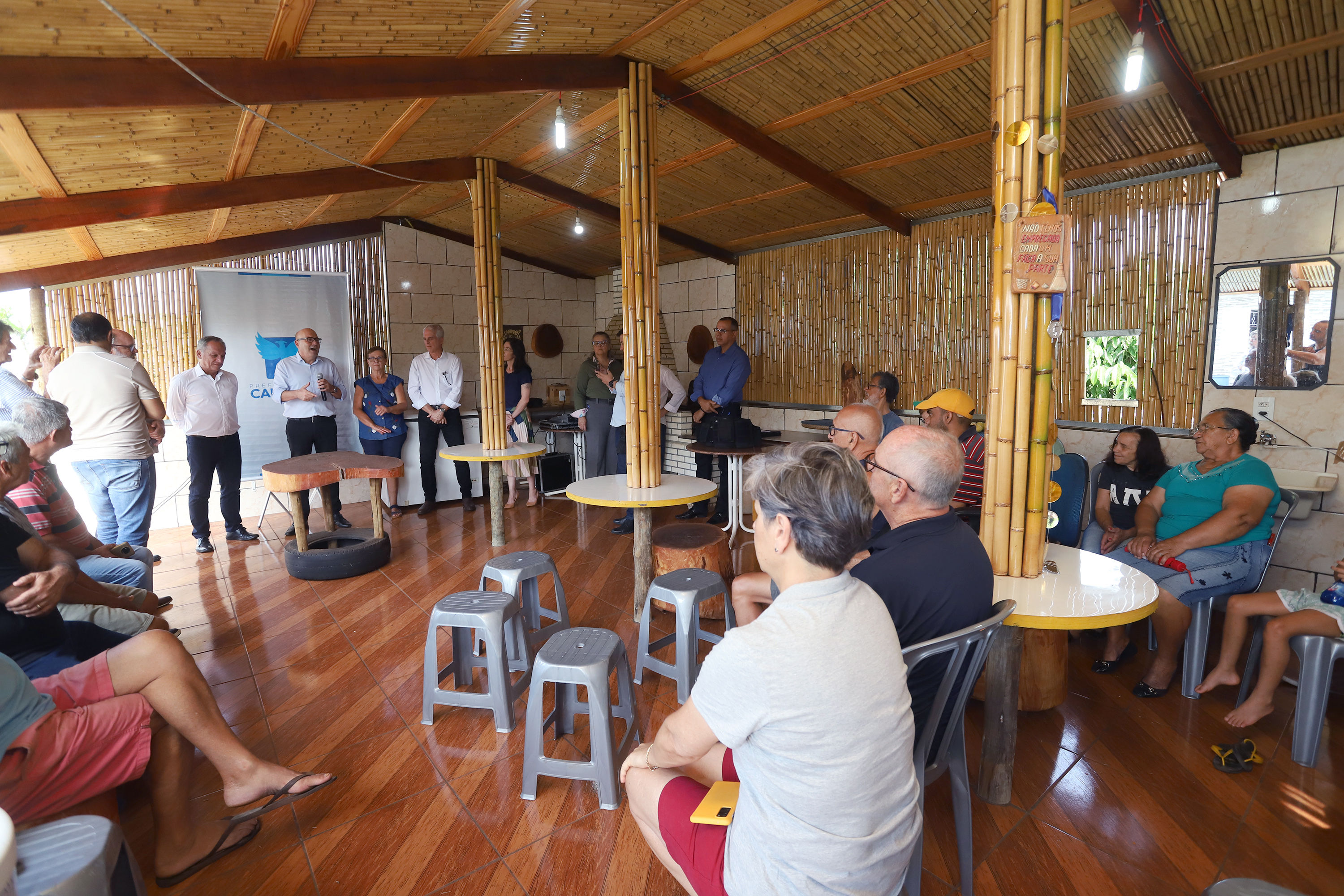 Cerimônia no Rancho Solar reuniu moradores locais