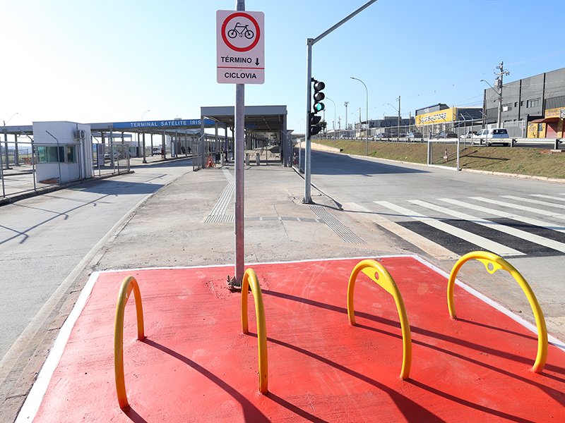 Terminal Satélite Íris tem estacionamento para bikes