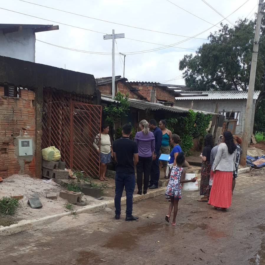 Famílias atingidas são atendidas por Assistência e Cohab