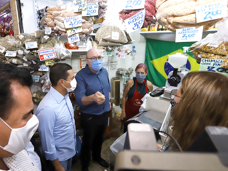 Grupo visitou o Mercadão e...