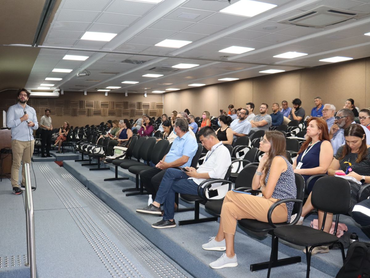 Evento reuniu representantes de diferentes órgãos