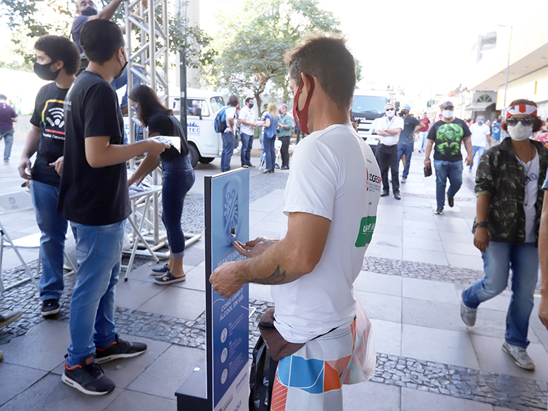 Incentivo para população higienizar as mãos contra o coronavírus