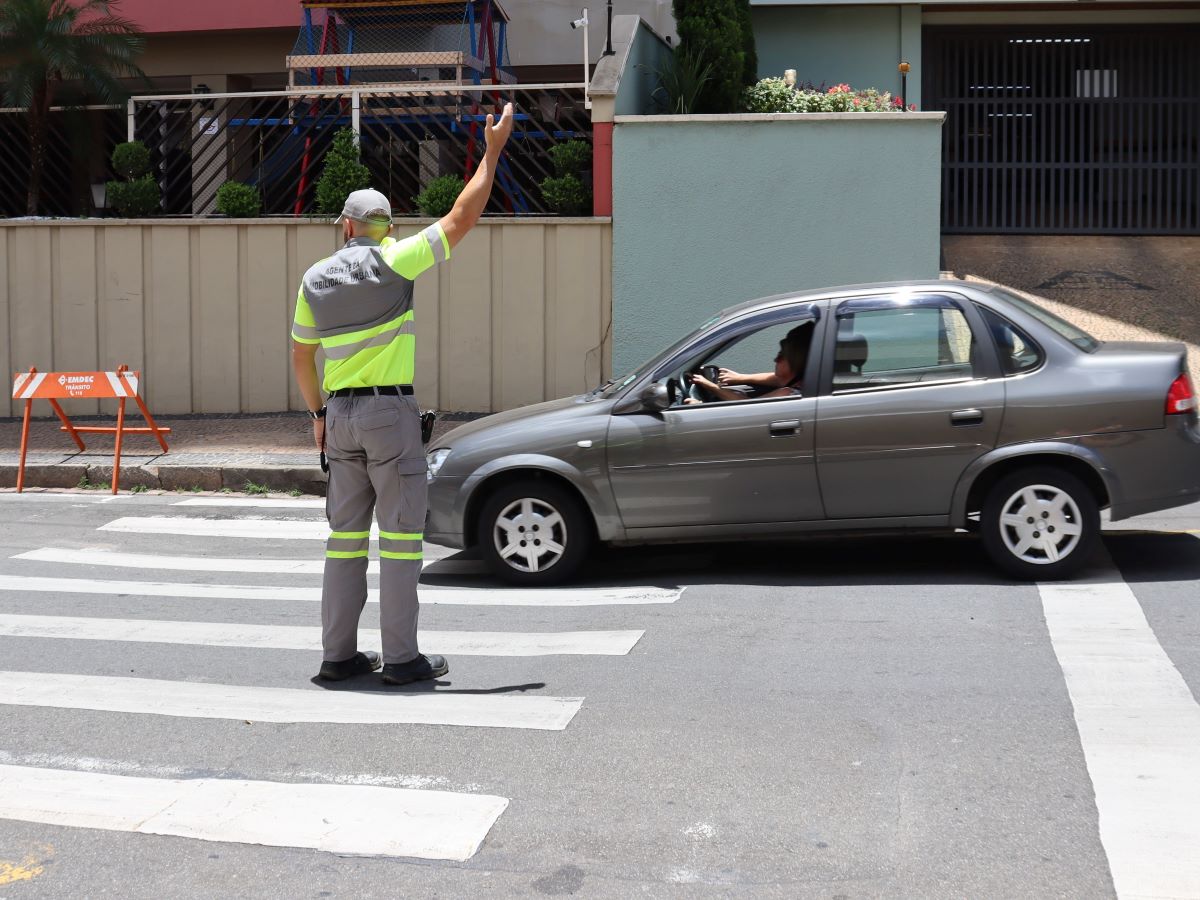 Agentes da Emdec vão trabalhar nas intervenções viárias necessárias