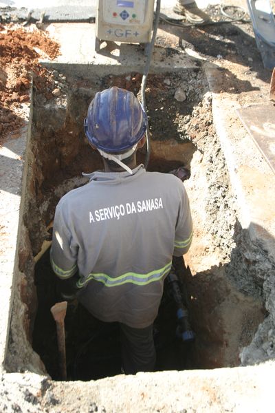 Para o serviço ser executado é necessário interromper o fornecimento de água das 8h até as 17h