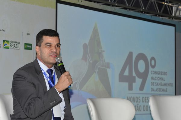 Diretor Técnico da Sanasa participou de debates no Congresso