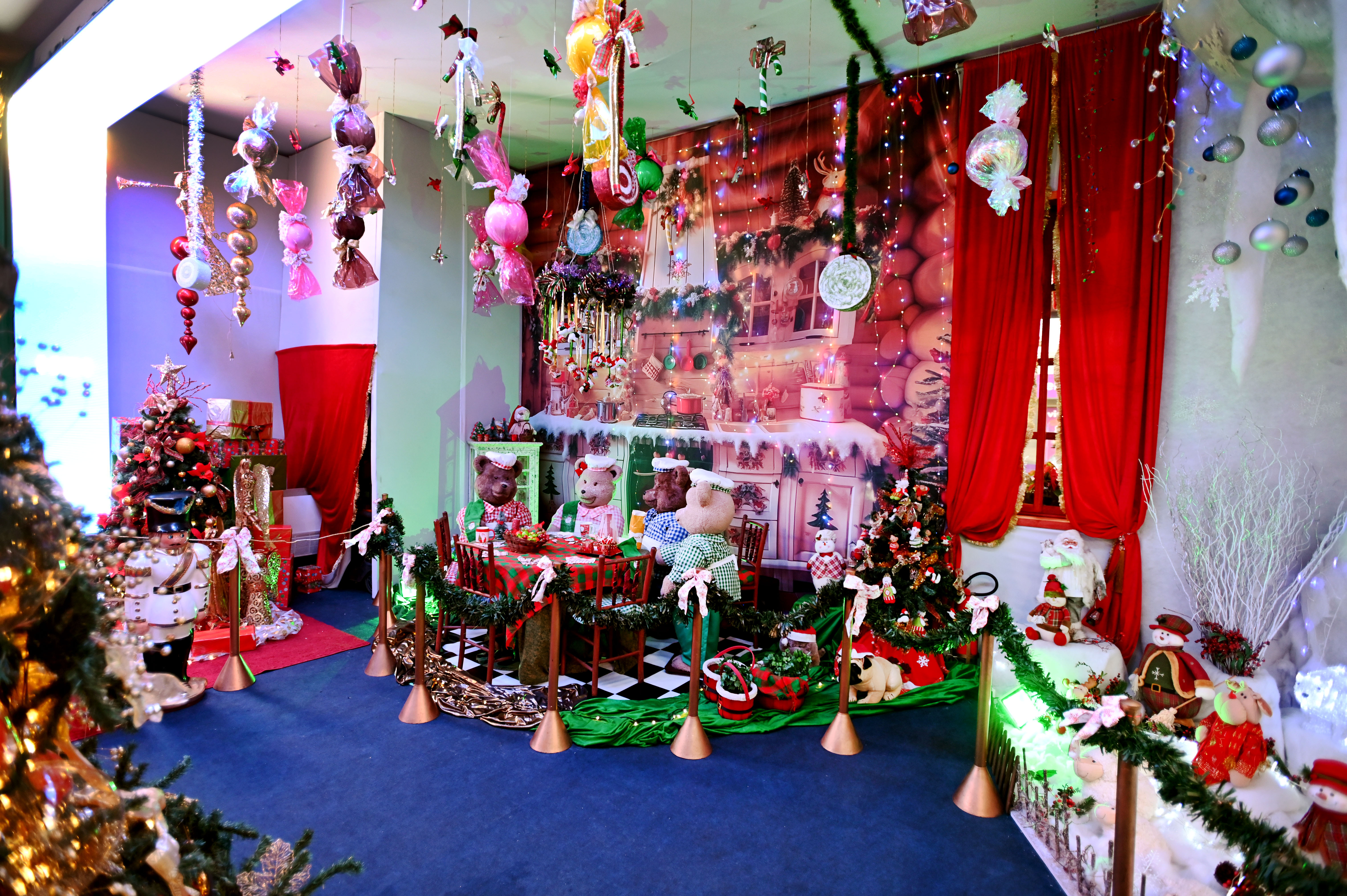 Casa do Papai Noel, onde o Bom Velhinho e a Mamãe Noel vão morar até o Natal