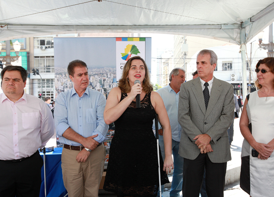 Secretária Emannuelle se pronuncia