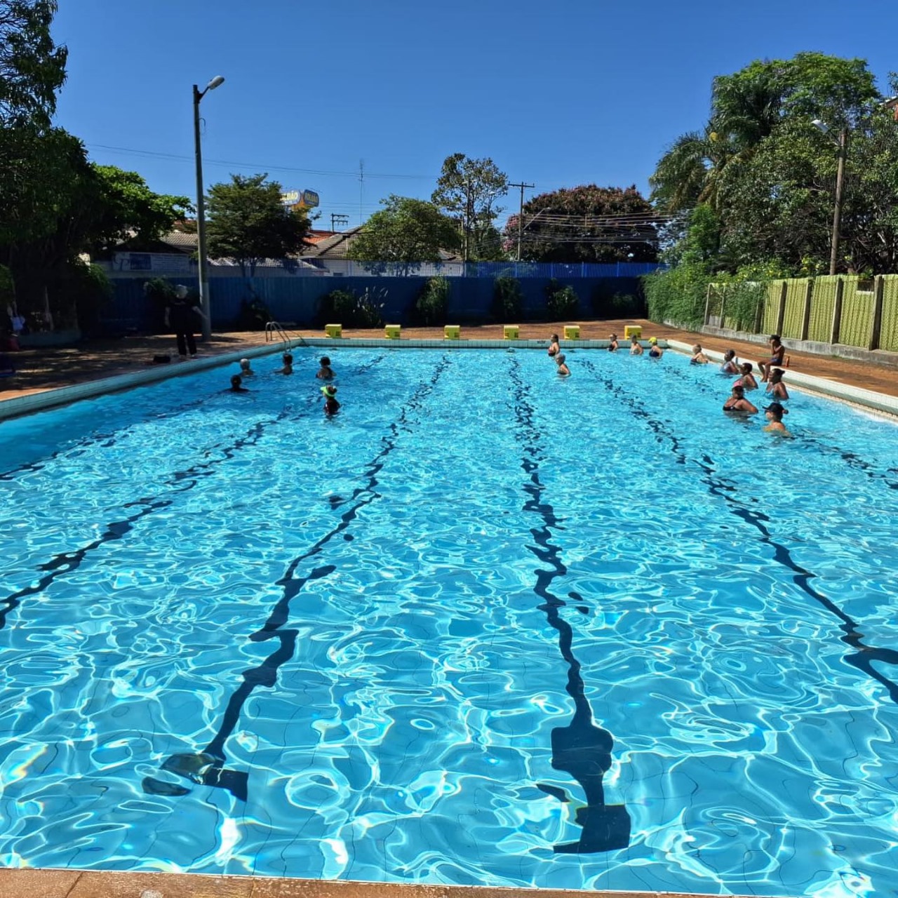 Oportunidade para fazer exercícios e se refrescar do calor