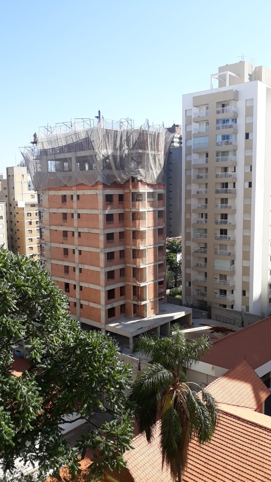 Documentos antes necessários para a tramitação de pedido de Alvará de Aprovação de projetos, agora poderão ser apresentados na fase seguinte, para a emissão do Alvará de Construção