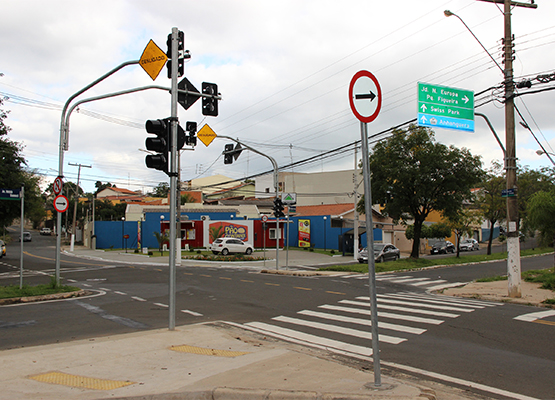 Semáforos serão ligados nesta quinta-feira, dia 14