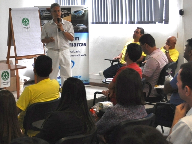 Homeopata Douglas Haddad