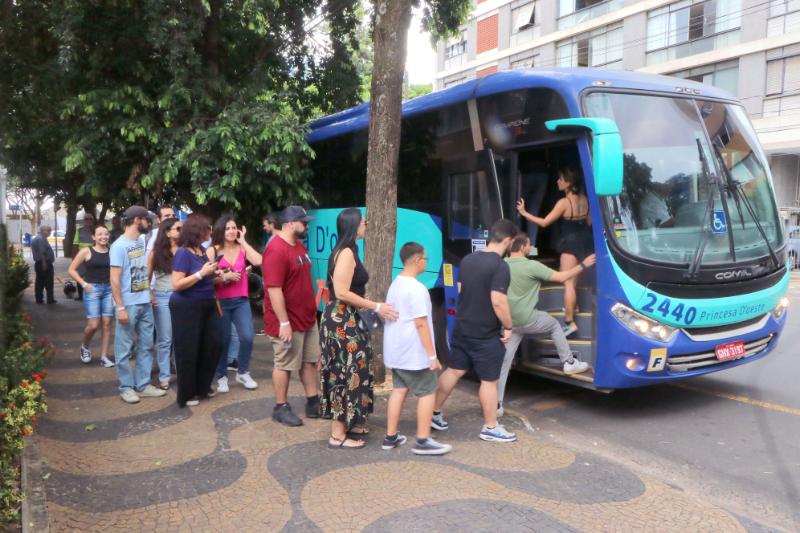 As inscrições para o tour abrem no dia 12 de abril e seguem até 17 de abril