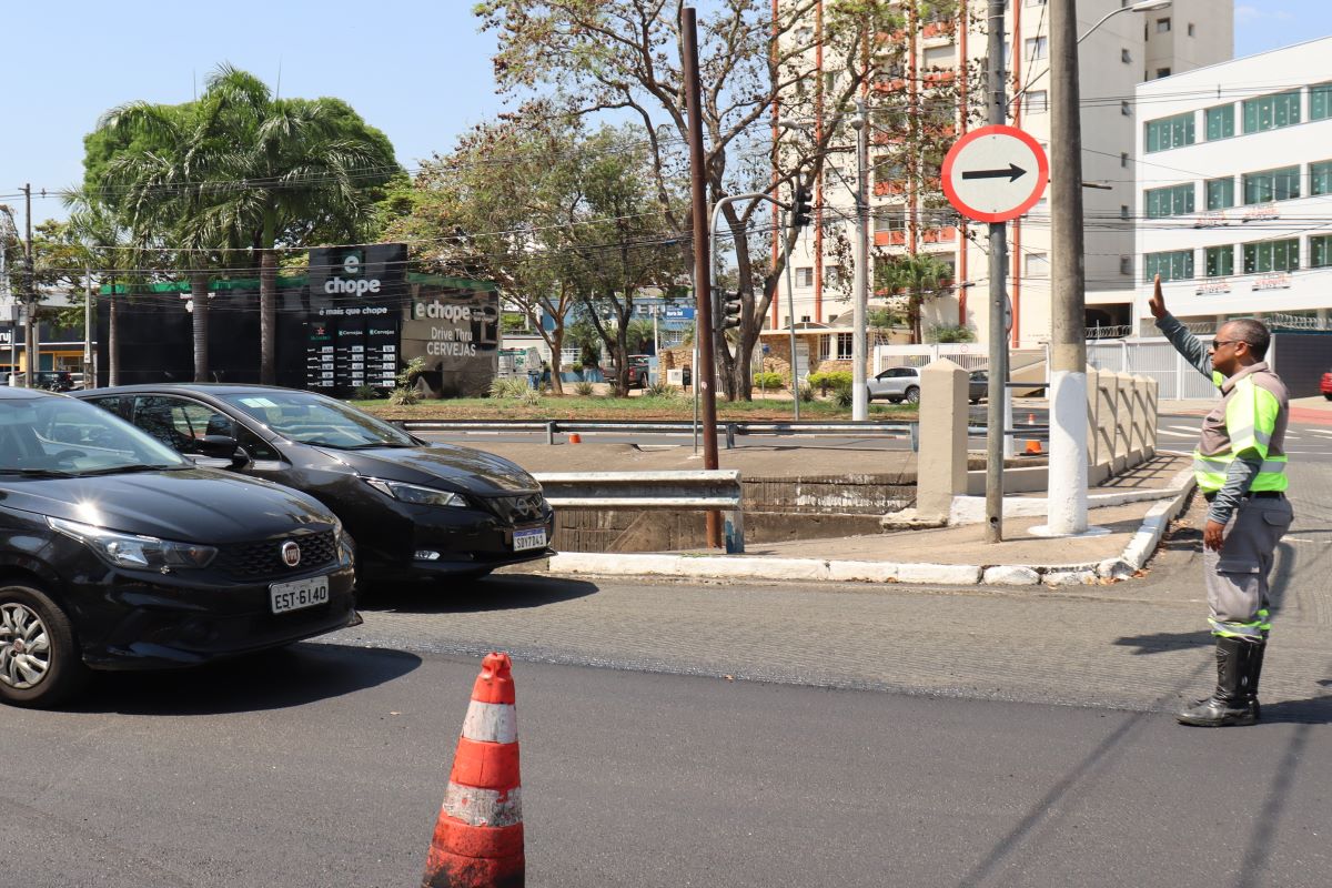 Sidney Gomes Soares era motorista e virou agente