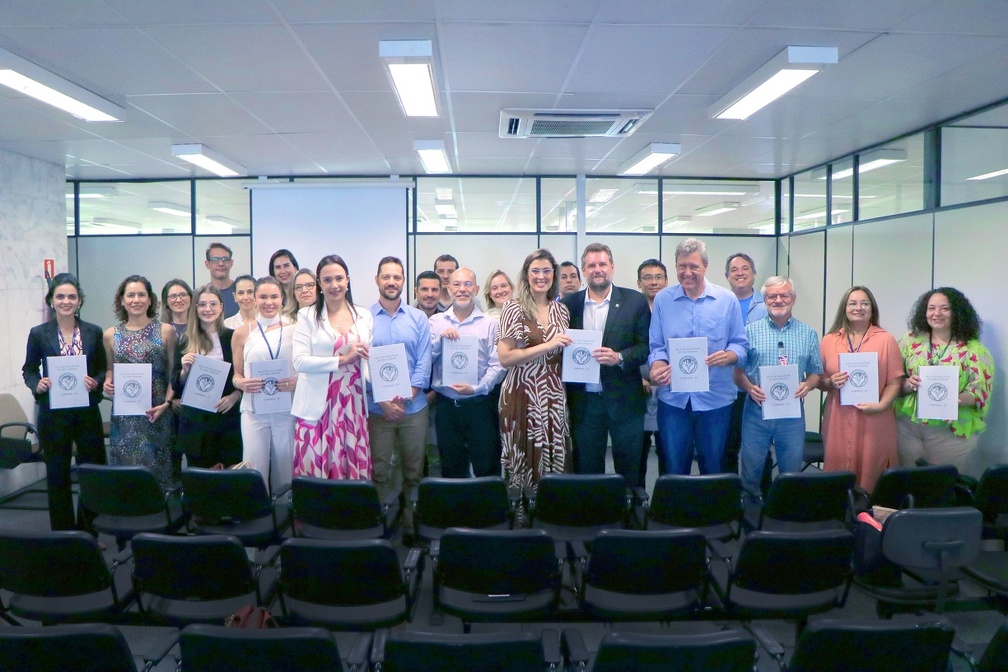 Entrega da consultoria reuniu equipe das pastas envolvidas na construção do Selo