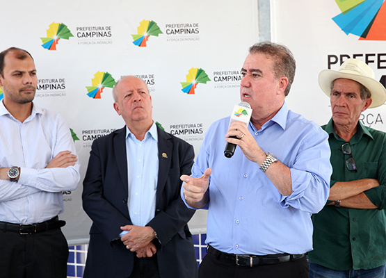 Prefeito falou dos benefícios trazidos pelo trabalho da Sanasa