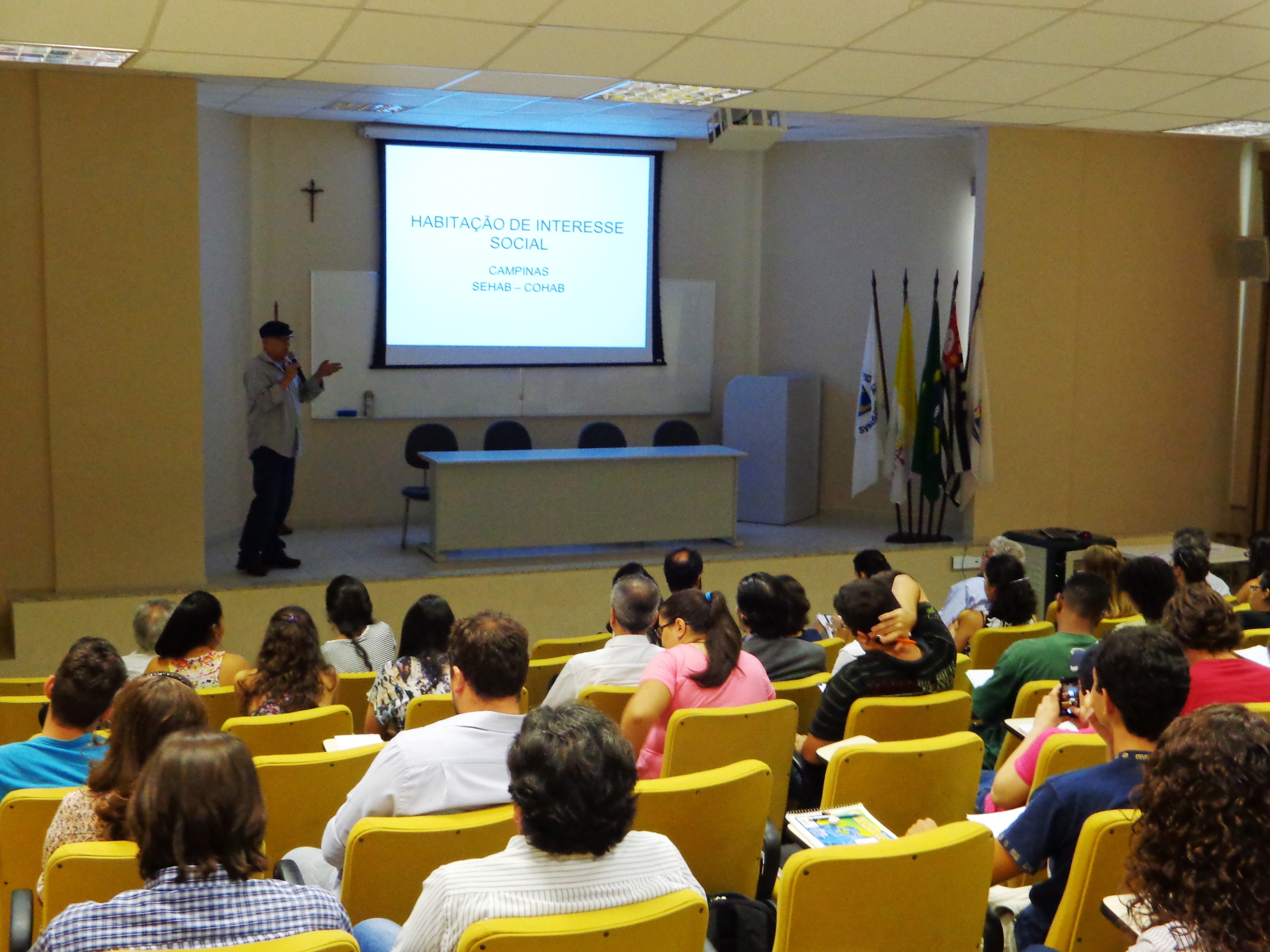 Arquiteto da Cohab apresenta dados sobre Habitação de Interesse Social em Campinas