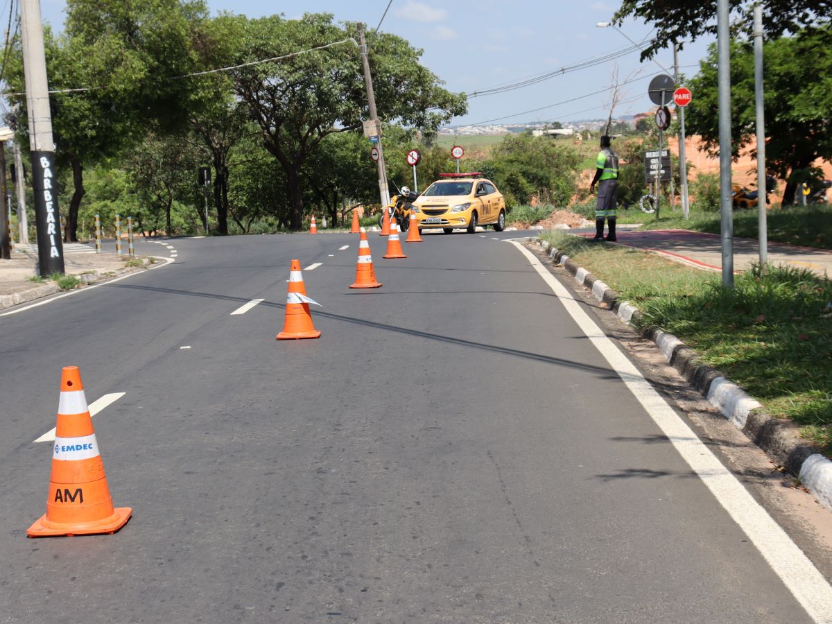 o total, 20 agentes da Mobilidade Urbana irão atuar no evento; expectativa é de que as interdições viárias sejam finalizadas até 9h30