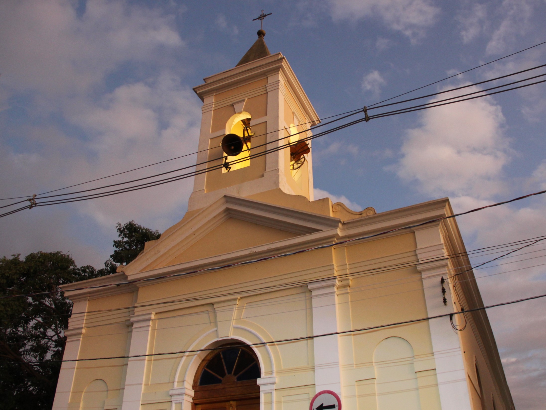 Igreja de Sant'Ana, em Sousas