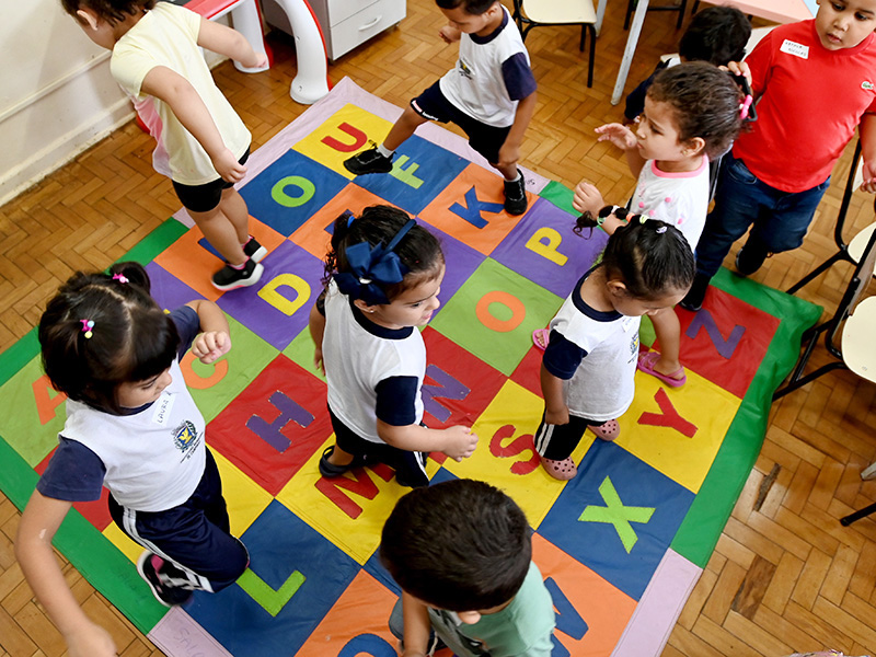 Três agentes de educação infantil estão entre os nomeados