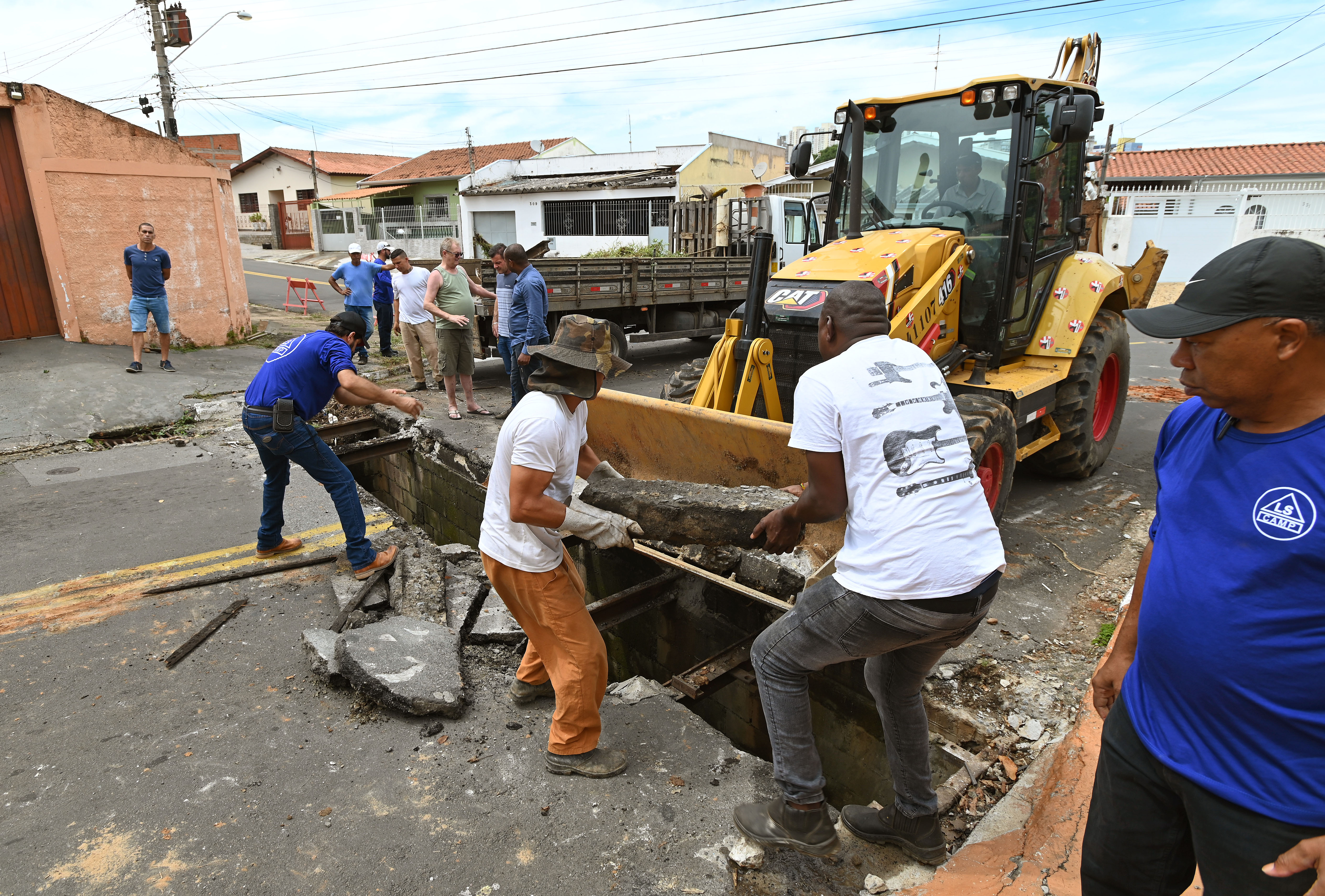 Profissionais vão atuar em diversos reparos