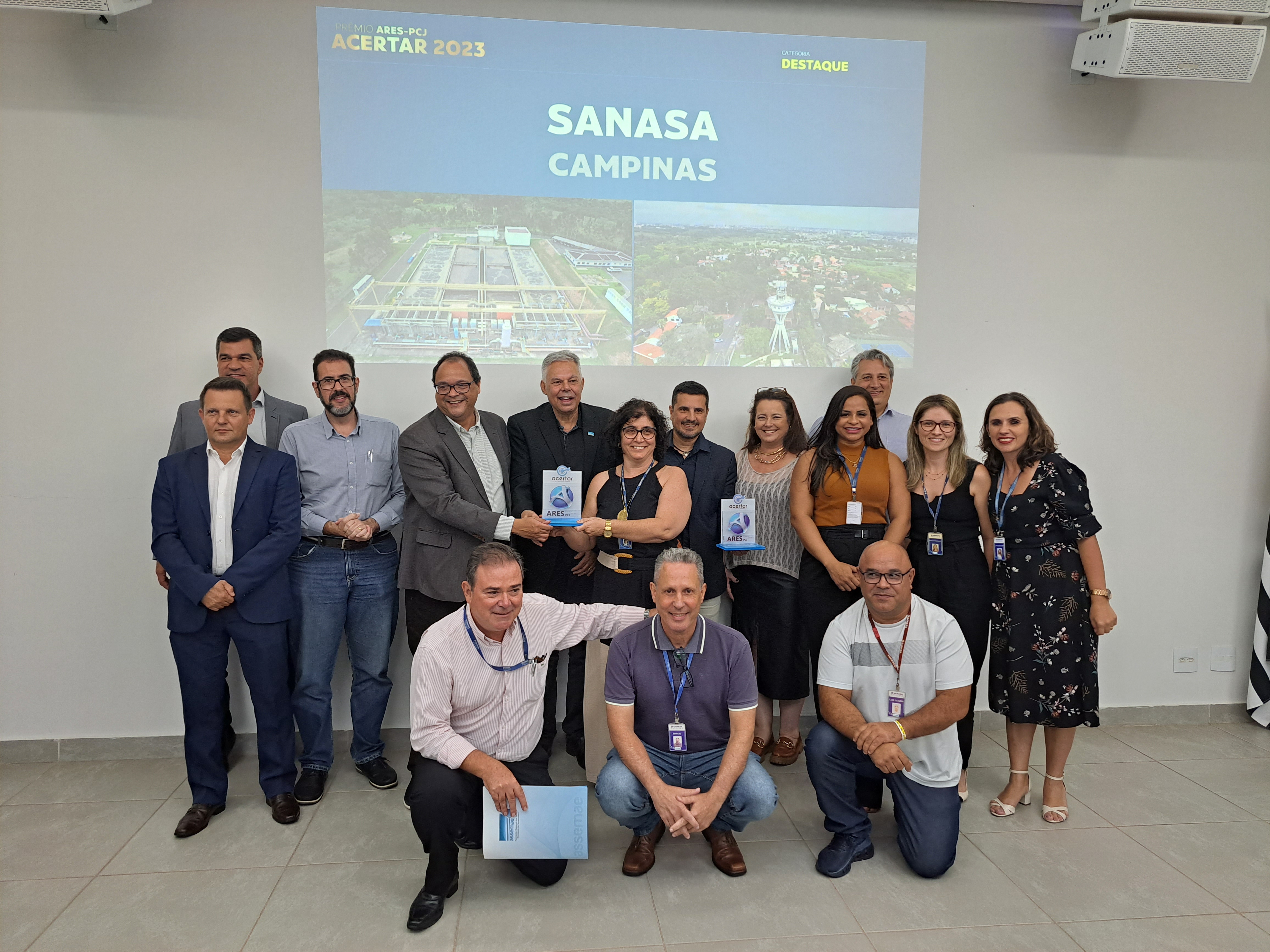 Equipe da Sanasa presente na premiação