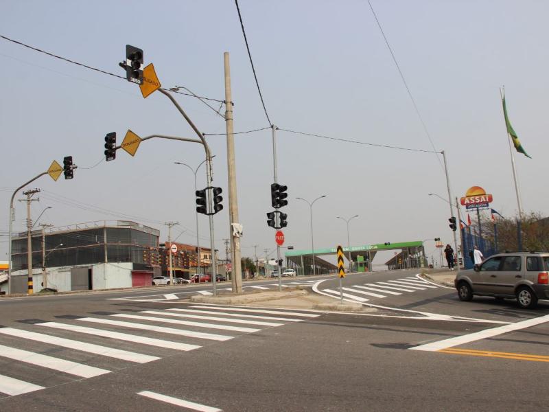 Novos equipamentos ficam na avenida Ruy Rodriguez, na altura do cruzamento com a rua Pedro Galhardi