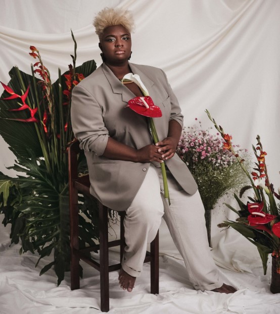 Ellen Oléria é conhecida pelo timbre cintilante, afinação e repertório brasileiríssimo 