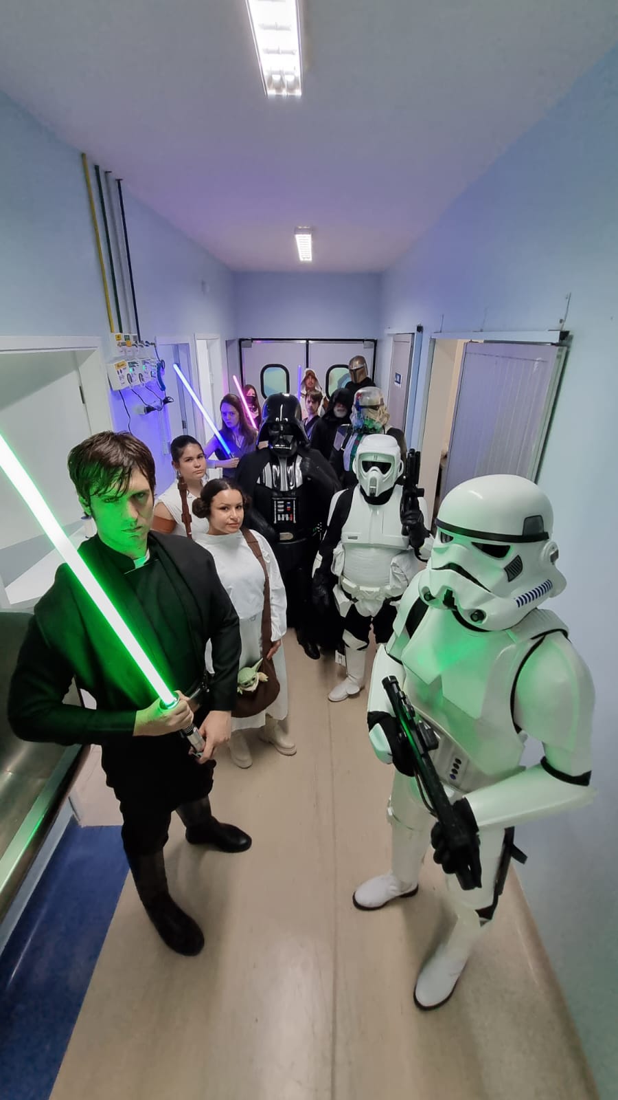 Fãs de Guerra na Estrelas programam visita à unidade hospitalar infantil 