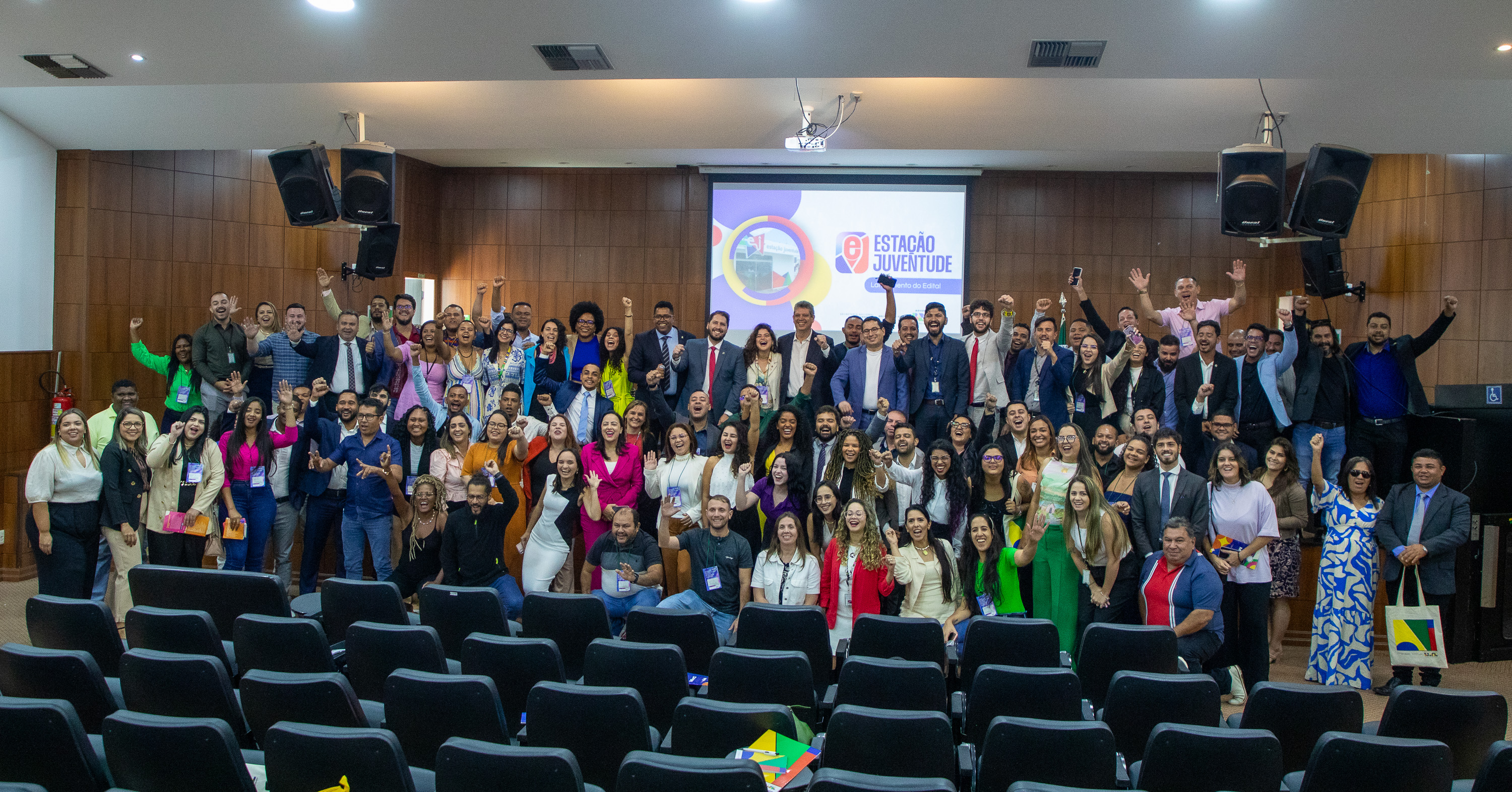 Anúncio foi feito no 2º Seminário Nacional de Gestores e Gestoras Municipais de Juventude, em Brasília, nesta semana