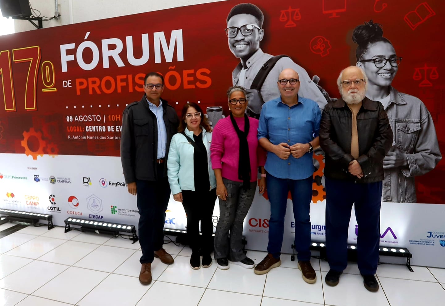 Fernanda Sunega Prefeito Dário Saadi: "Oportunidade dos jovens conhecerem as profissões em alta"