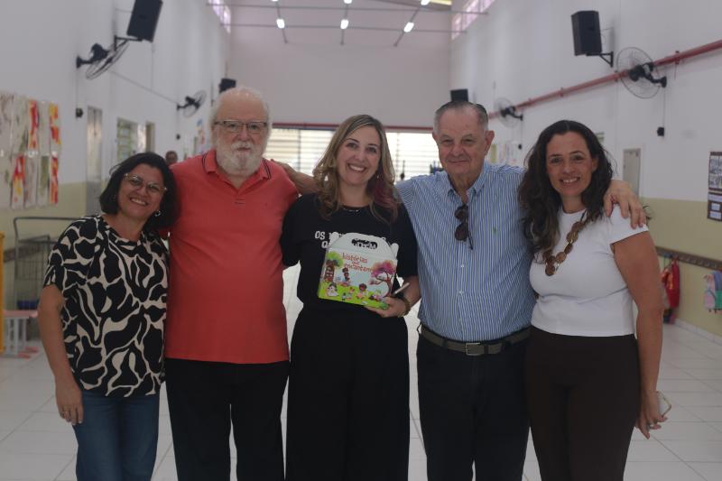 Evento marcando a doação foi realizado no Centro de Educação Infantil (CEI) "Professora Sônia Maria Alves Castro Perez", no Jardim Maria Rosa