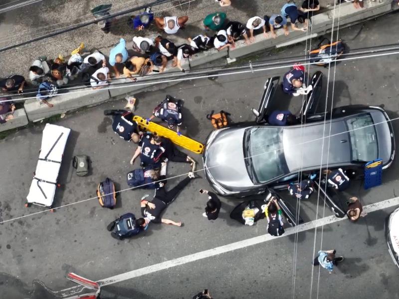 Simulado chamou a atenção de quem circulava pela região do Mercadão x'