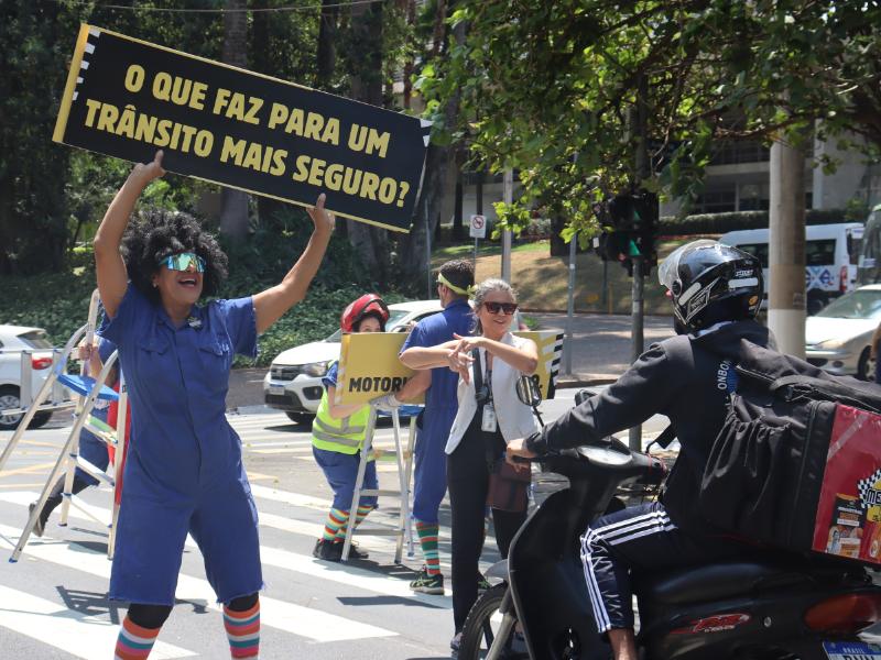 Apresentação também foi interpretada em Libras 