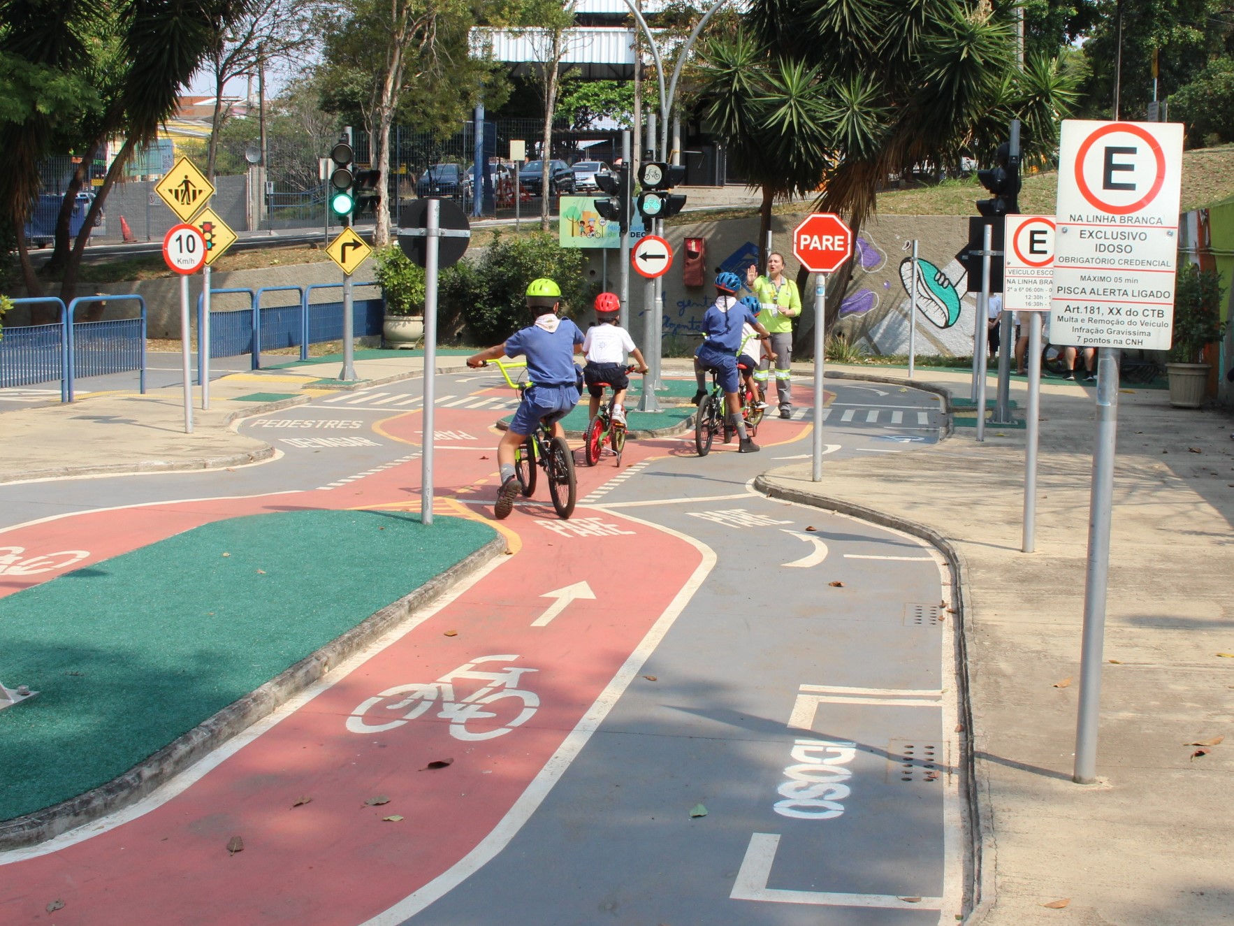 Visitas estimulam aprendizado sobre mobilidade urbana de forma lúdica
