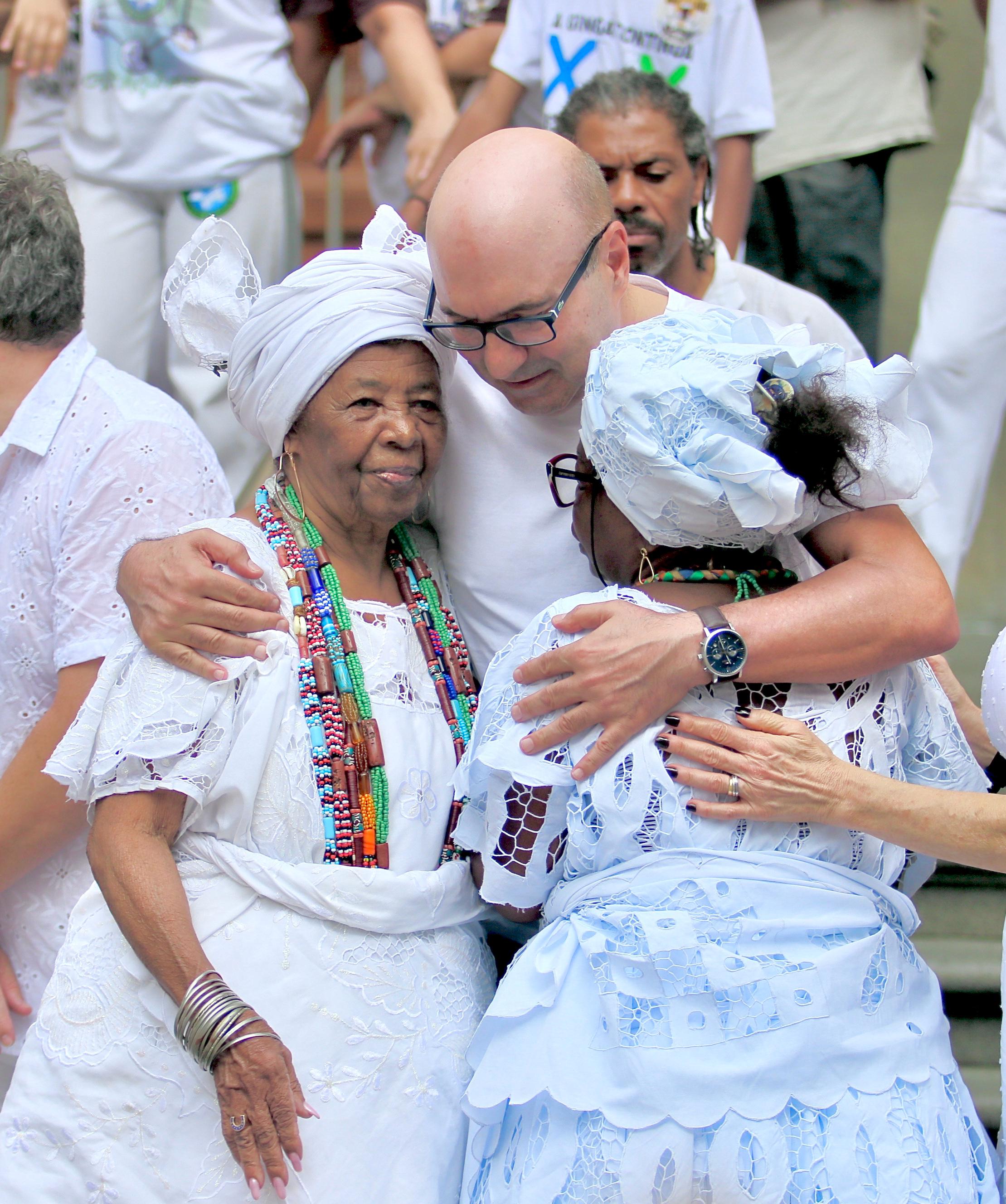 Prefeito Dário Saadi participou da cerimônia
