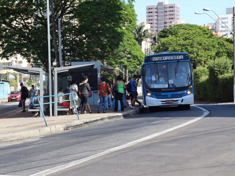 Com alteração, um ponto de parada da linha 192 (Vila Diva) deixa de ser atendido