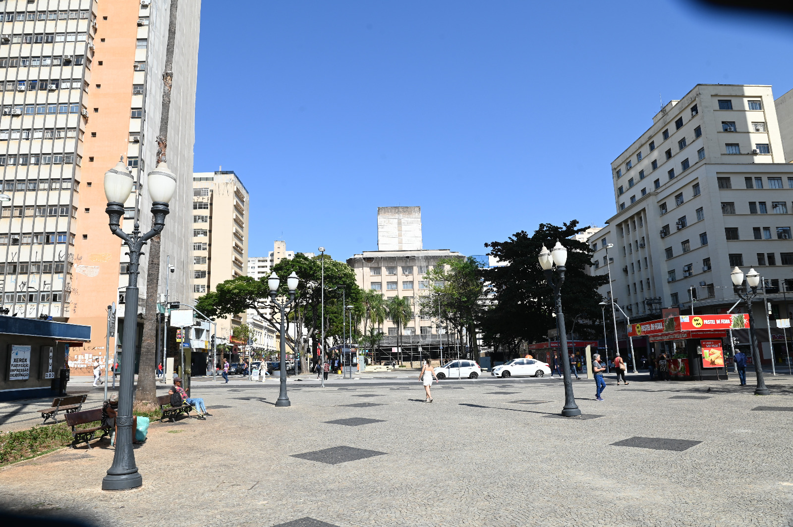 Prédio histórico fica em frente à avenida Glicério e ao Largo do Rosário, na Praça Guilherme de Almeida