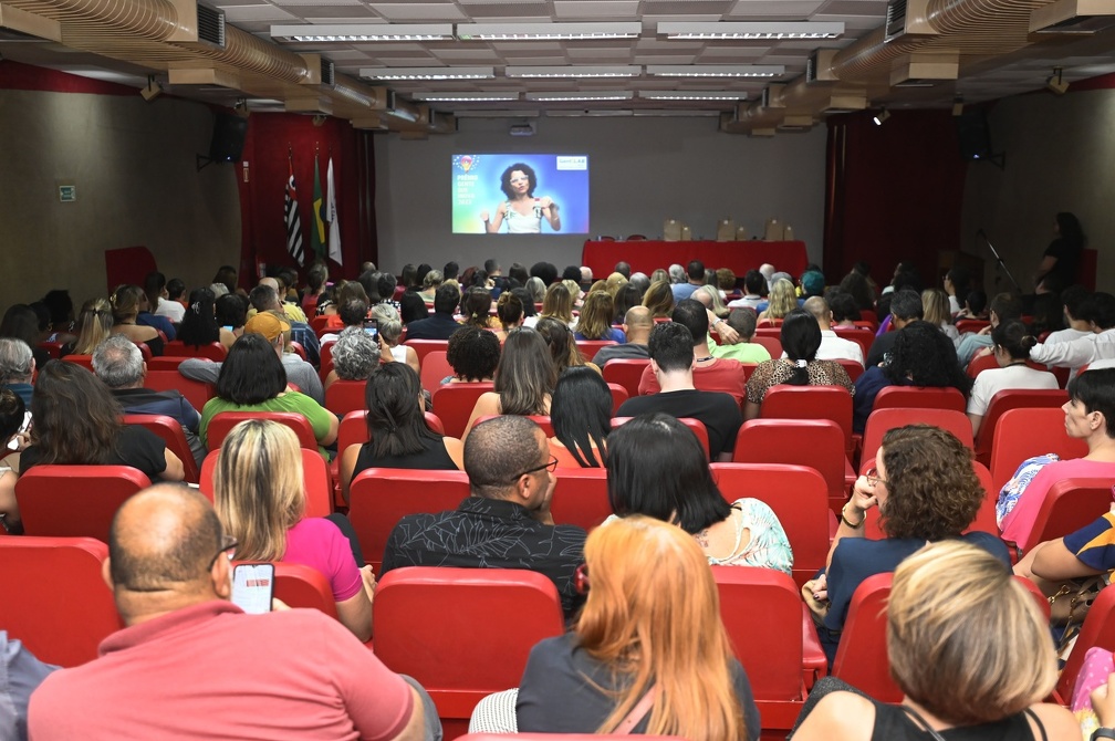 Salão Vermelho recebeu grande público para anuncio das vencedores