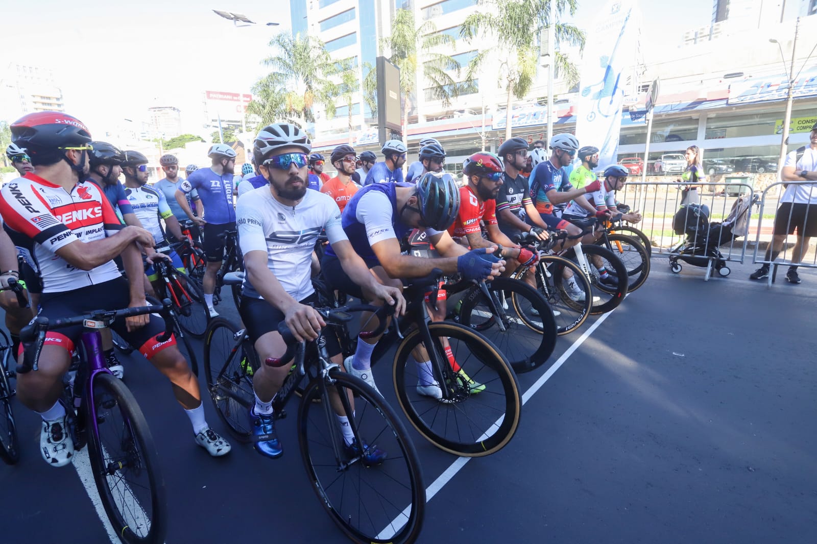 Prova reuniu 370 ciclistas de todo País