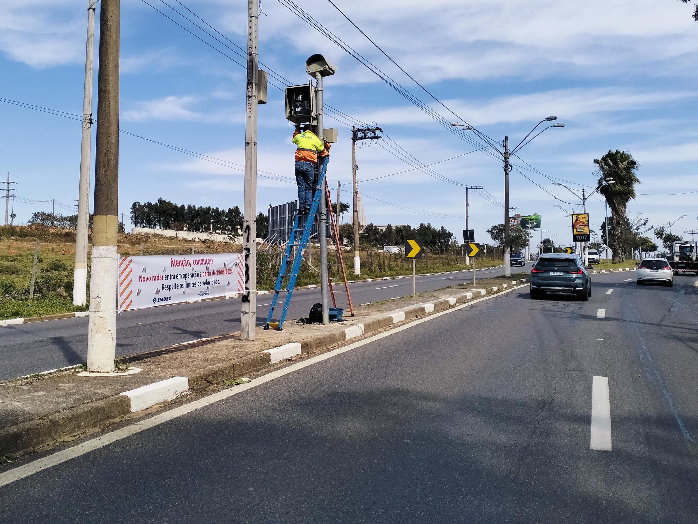 Trecho tem velocidade regulamentada em 70 km/h.