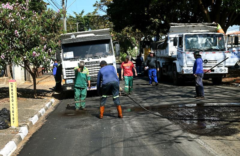 Trabalho de recape na via